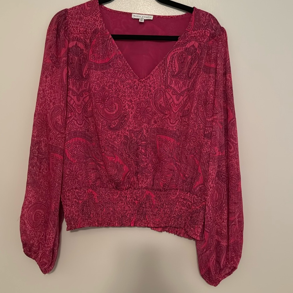 Pink top with elastic waist